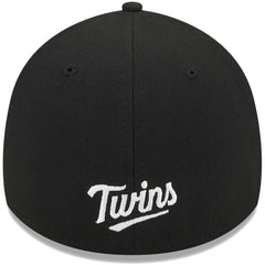 Minnesota Twins Logo 39THIRTY Flex Hat Black | New Era