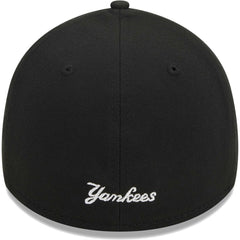 New York Yankees Logo 39THIRTY Flex Hat Black | New Era