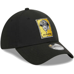 Pittsburgh Pirates Logo 39THIRTY Flex Hat Black | New Era