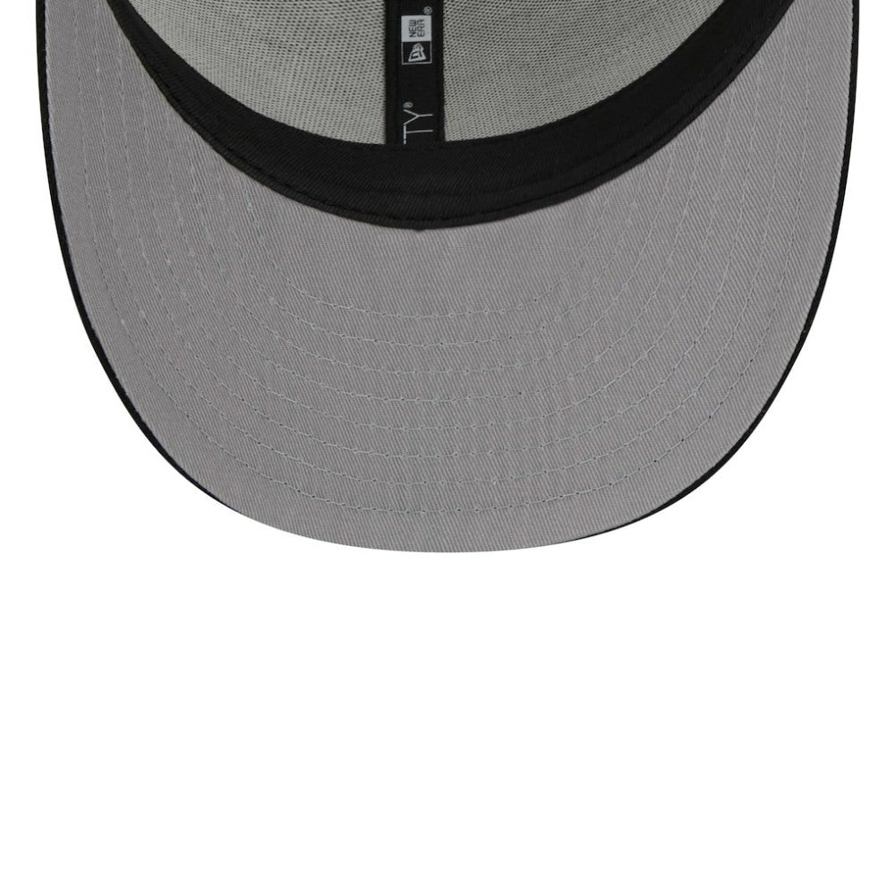 Chicago White Sox Circle Trucker Low Profile 9FIFTY Snapback Hat Black | New Era