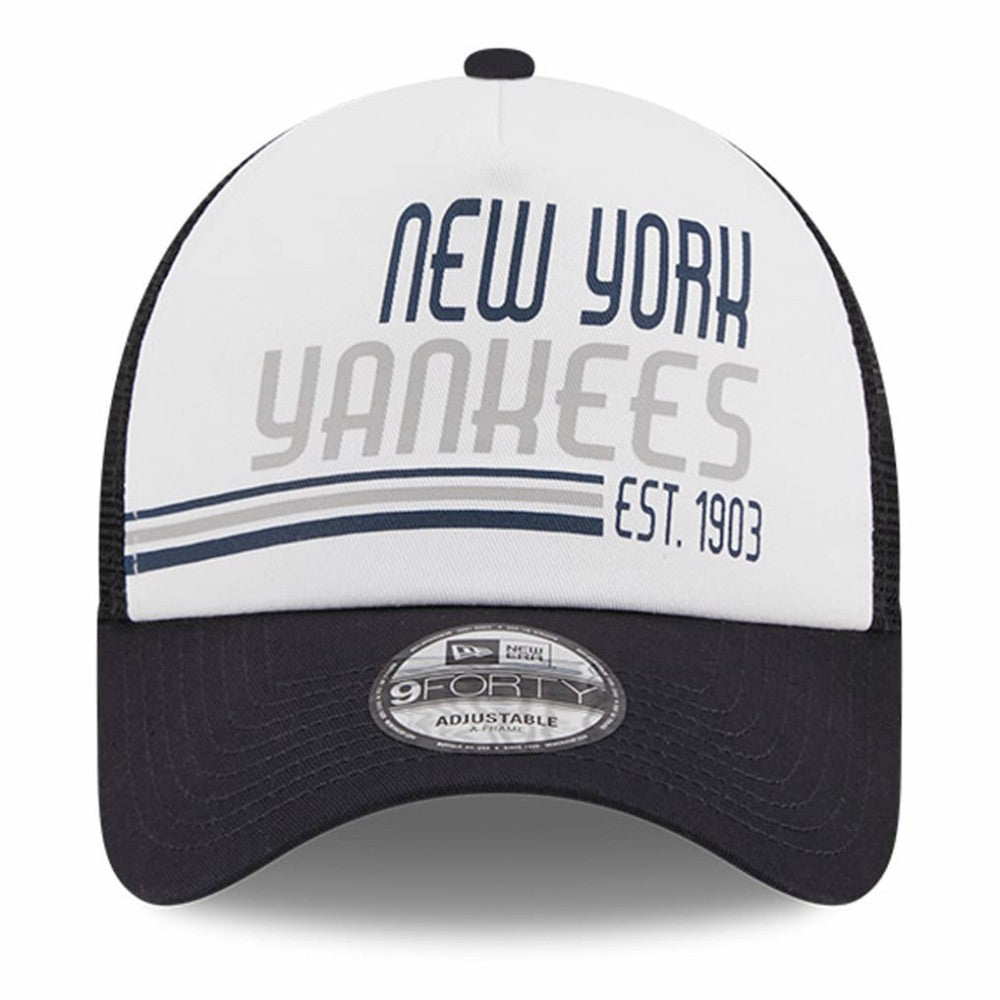 New York Yankees Stacked A-Frame Trucker 9FORTY Adjustable Hat White/Navy | New Era