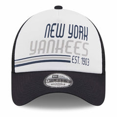 New York Yankees Stacked A-Frame Trucker 9FORTY Adjustable Hat White/Navy | New Era