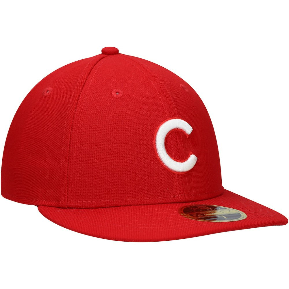 Chicago Cubs Low Profile 59FIFTY Fitted Hat Scarlet | New Era
