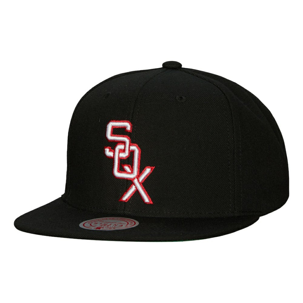 Chicago White Sox Cooperstown Collection Snapback Hat Black | Mitchell & Ness