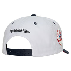 New York Yankees Cooperstown Collection Pro Crown Snapback Hat White | Mitchell & Ness