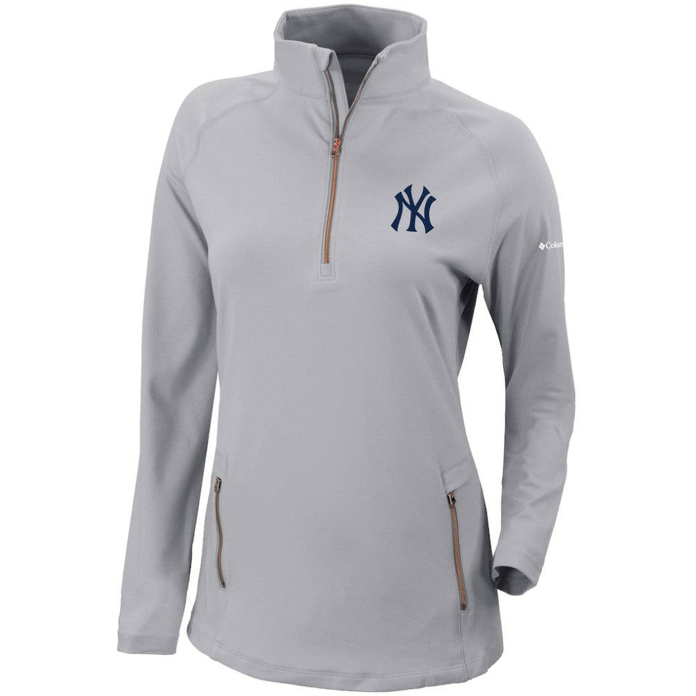 New York Yankees Women's Omni-Wick Outward Nine Quarter-Zip Pullover Top Gray | Columbia