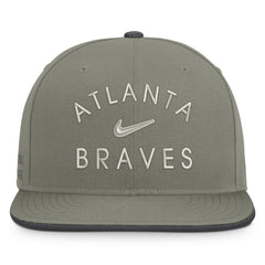 Atlanta Braves Pro Dri-FIT Snapback Hat Olive | Nike