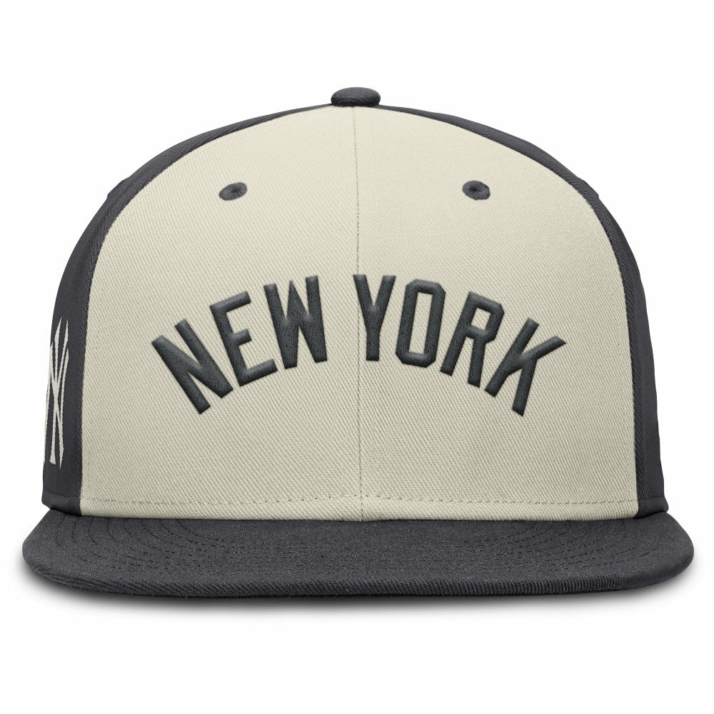 New York Yankees Dri-FIT True Fitted Hat Cream | Nike