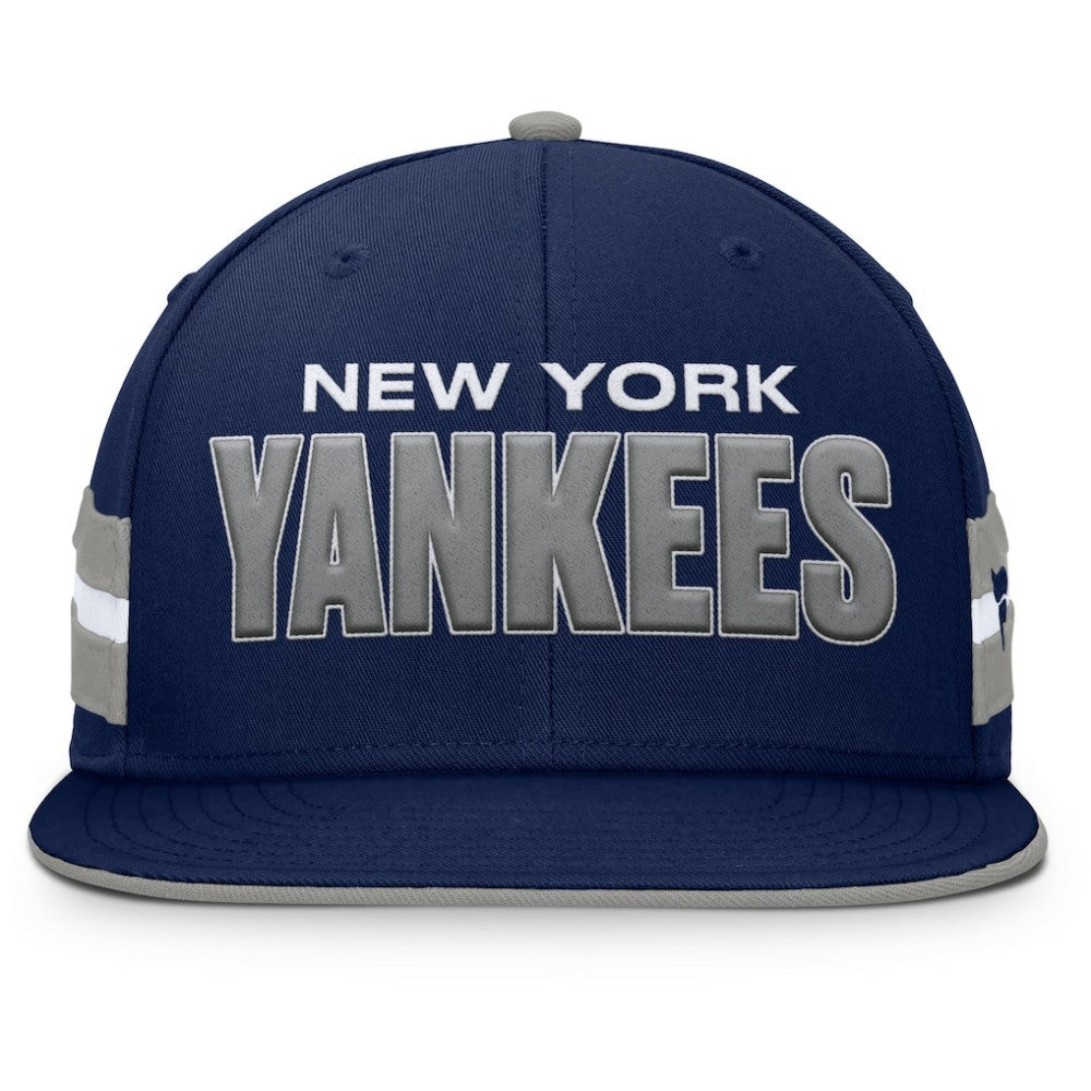 New York Yankees Pick Off Fitted Hat Navy
