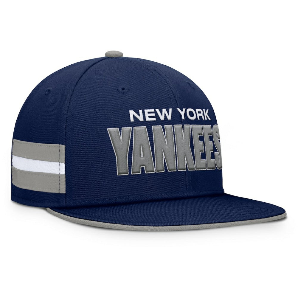 New York Yankees Pick Off Fitted Hat Navy