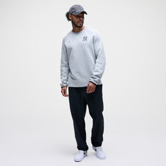 New York Yankees Tech Fleece Raglan Sweatshirt Heather Charcoal | Nike