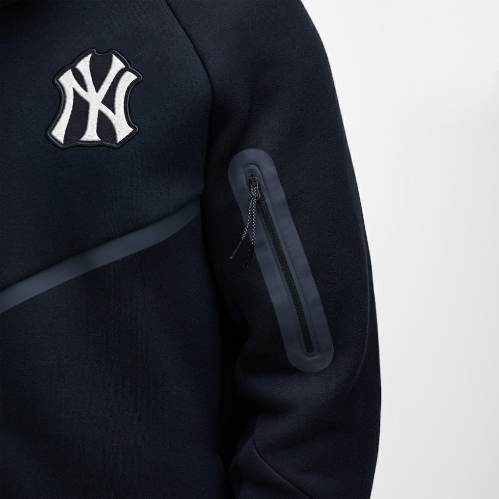 New York Yankees Tech Fleece Raglan Full-Zip Windrunner Hoodie Black | Nike