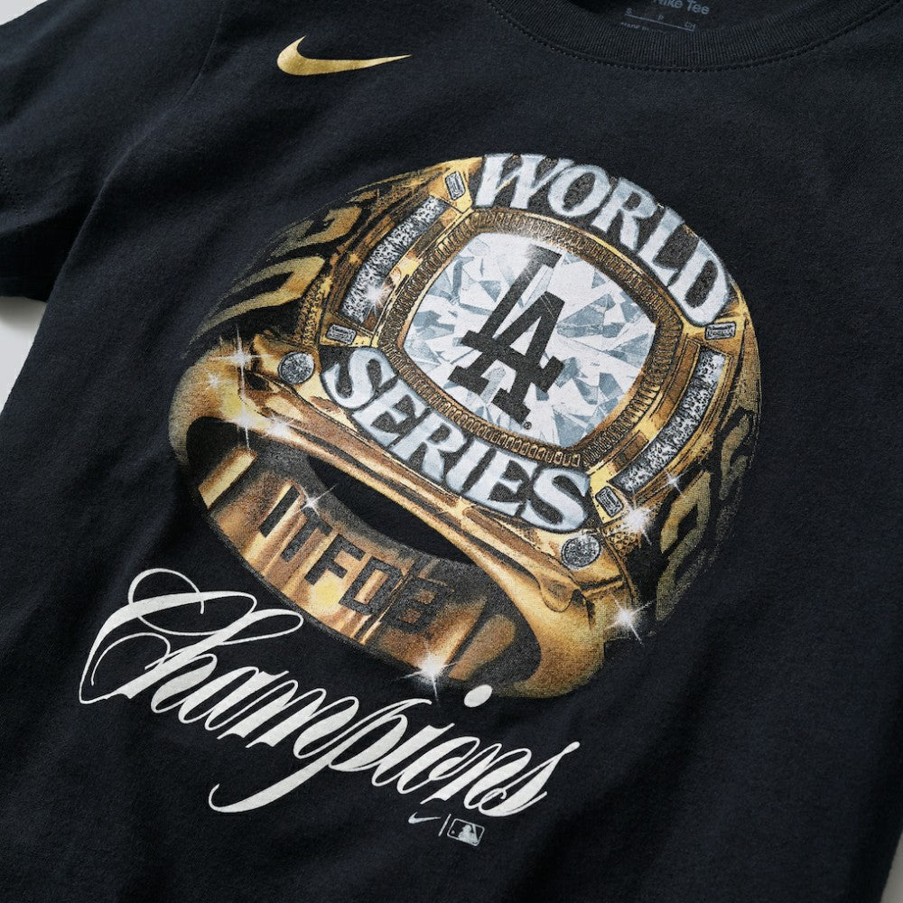 Los Angeles Dodgers Women's 2026 Gold Collection Graphic T-Shirt Black | Nike