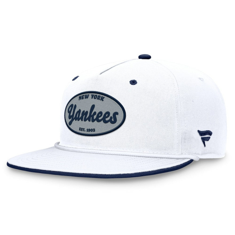 New York Yankees Cooperstown Collection Iron Golfer Snapback Hat White