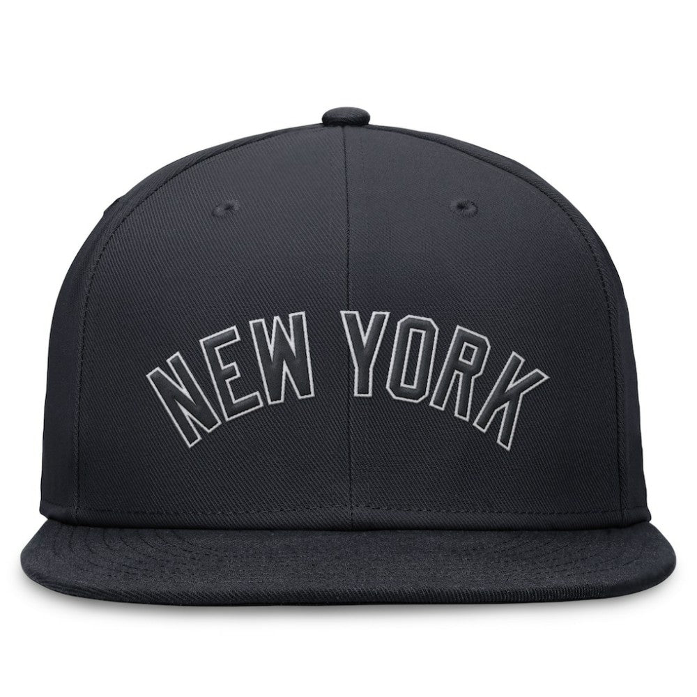 New York Yankees Performance Fitted Hat Navy | Nike