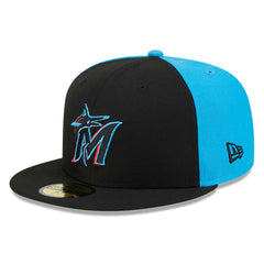 Miami Marlins Gameday Sideswipe 59FIFTY Fitted Hat Black/Blue | New Era