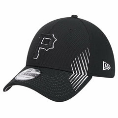 Pittsburgh Pirates Active Dash Mark 39THIRTY Flex Hat Black | New Era