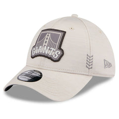 San Francisco Giants 2024 Clubhouse 39THIRTY Flex Hat Cream | New Era