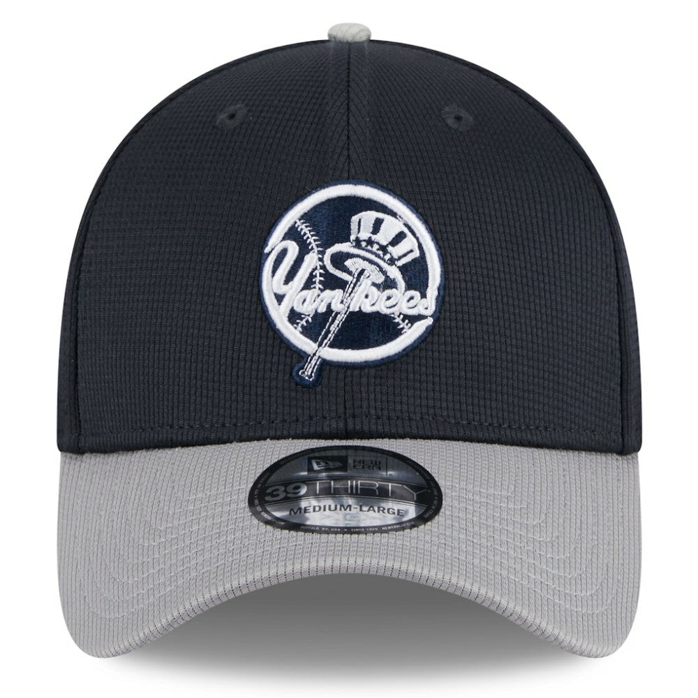 New York Yankees 2025 Batting Practice 39THIRTY Flex Hat Navy | New Era