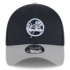 New York Yankees 2025 Batting Practice 39THIRTY Flex Hat Navy | New Era