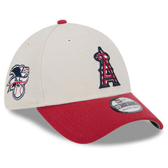 Los Angeles Angels 2024 Fourth of July 39THIRTY Flex Hat Khaki/Red | New Era