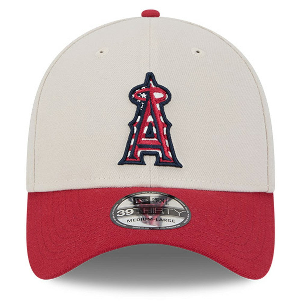 Los Angeles Angels 2024 Fourth of July 39THIRTY Flex Hat Khaki/Red | New Era
