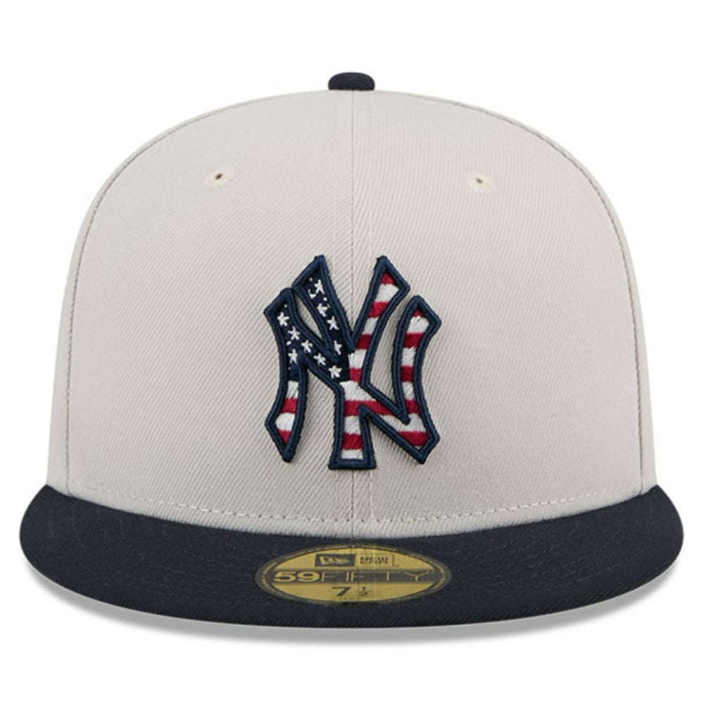 New York Yankees 2024 Fourth of July 59FIFTY Fitted Hat Khaki/Black | New Era