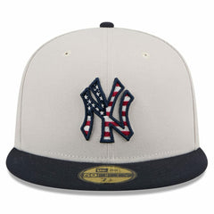 New York Yankees 2024 Fourth of July 59FIFTY Fitted Hat Khaki/Black | New Era