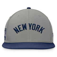 New York Yankees Fundamental Two-Tone Fitted Hat Gray