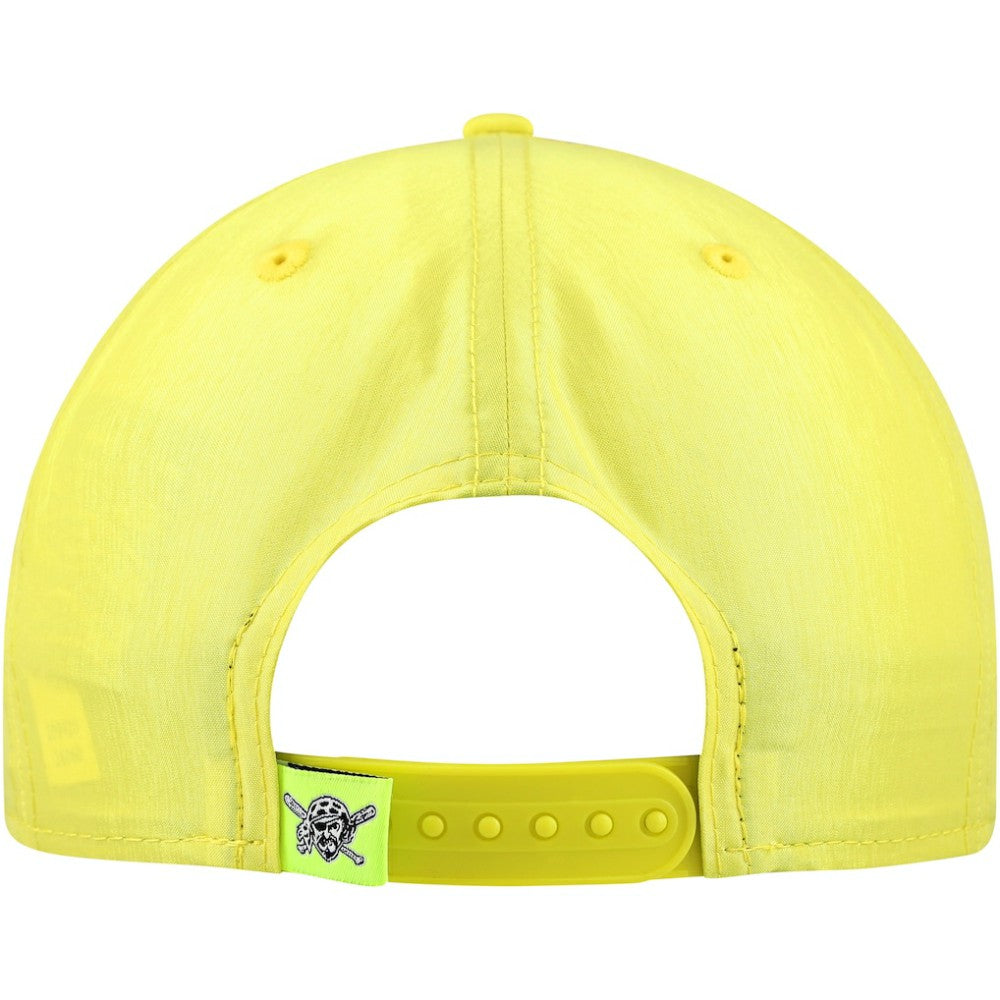 Pittsburgh Pirates Neon Golfer Snapback Hat Yellow | New Era