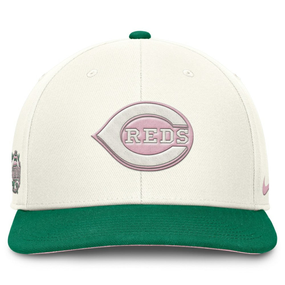 Cincinnati Reds Sail Pro Performance Snapback Hat Cream/Green | Nike