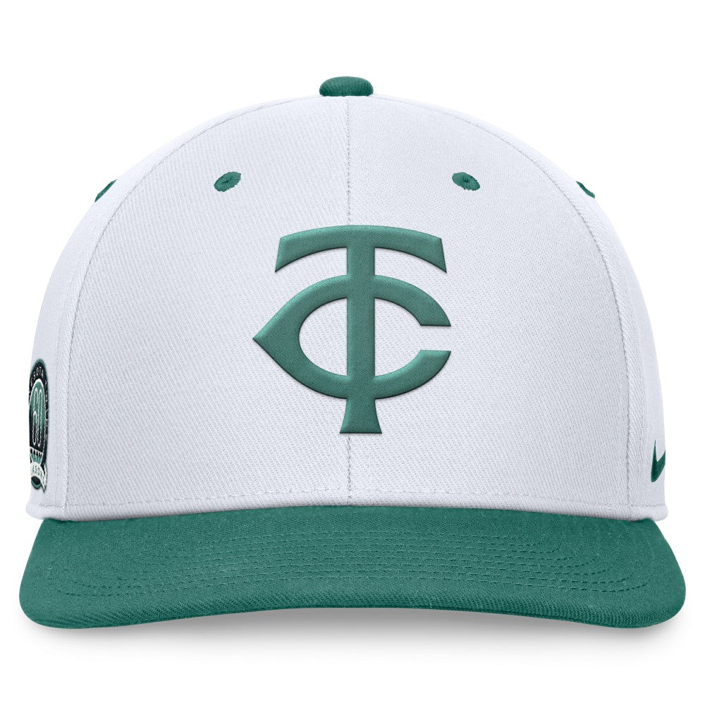 Minnesota Twins Bicoastal Two-Tone Pro Performance Snapback Hat White/Green | Nike
