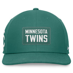 Minnesota Twins Bicoastal Pro Performance Snapback Hat Green | Nike