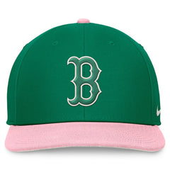 Boston Red Sox Malachite Pro Performance Snapback Hat Green/Pink | Nike