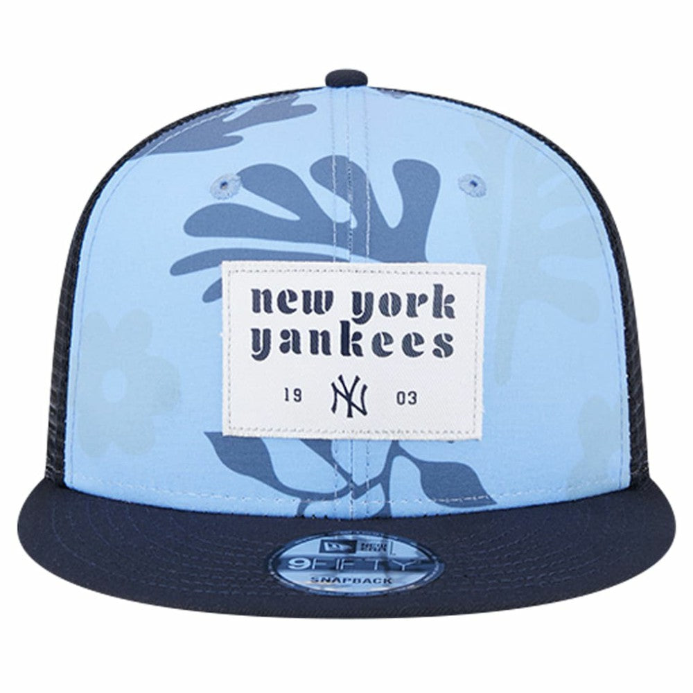 New York Yankees Bikini Bottom Trucker 9FIFTY Snapback Hat Navy | New Era