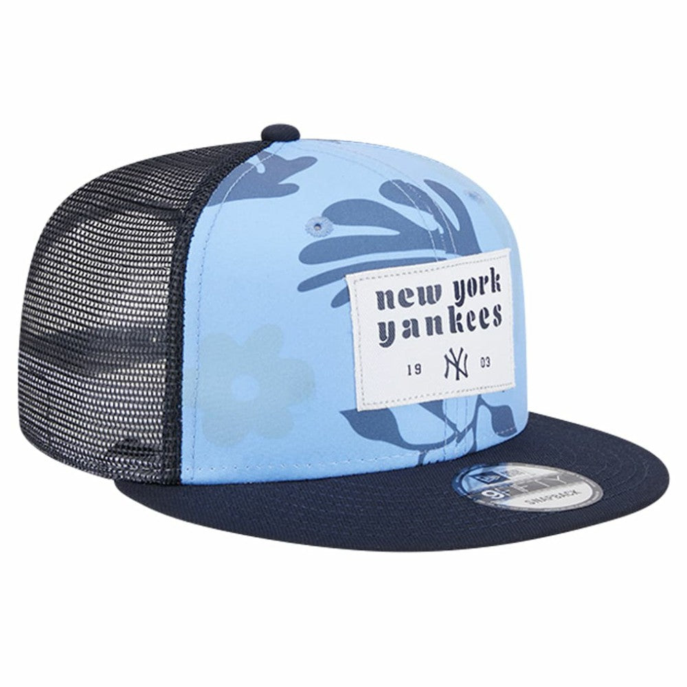 New York Yankees Bikini Bottom Trucker 9FIFTY Snapback Hat Navy | New Era