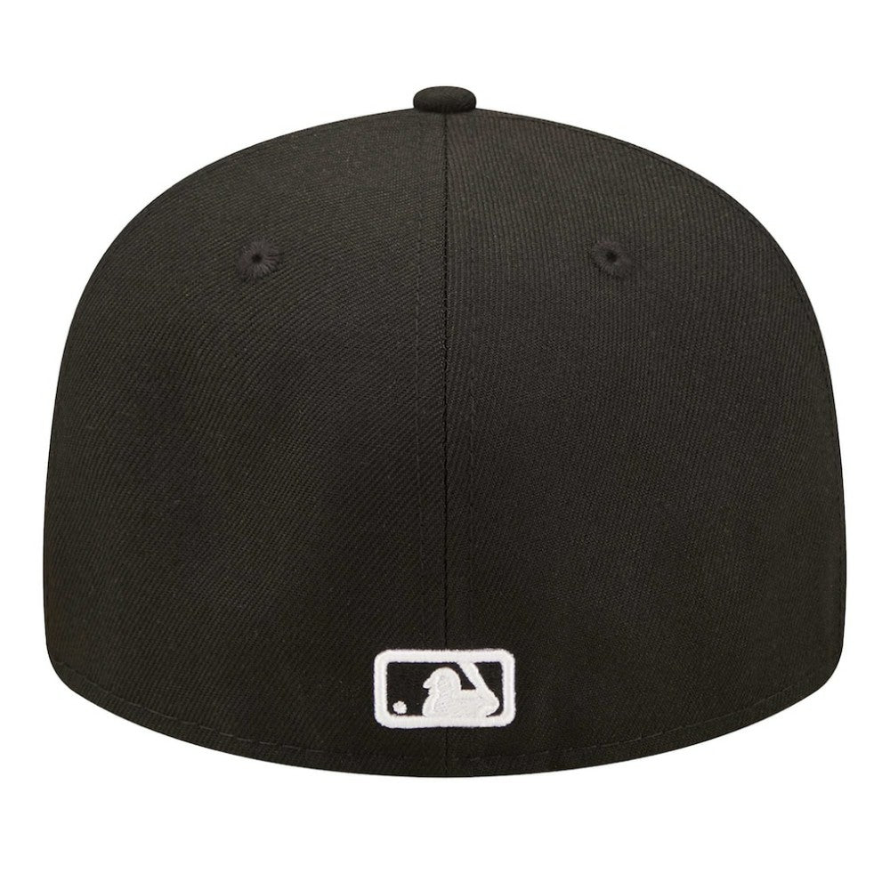 Chicago Cubs Low Profile 59FIFTY Fitted Hat Black | New Era