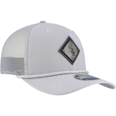 Chicago White Sox Logo 9SEVENTY Stretch-Snap Adjustable Hat Gray | New Era