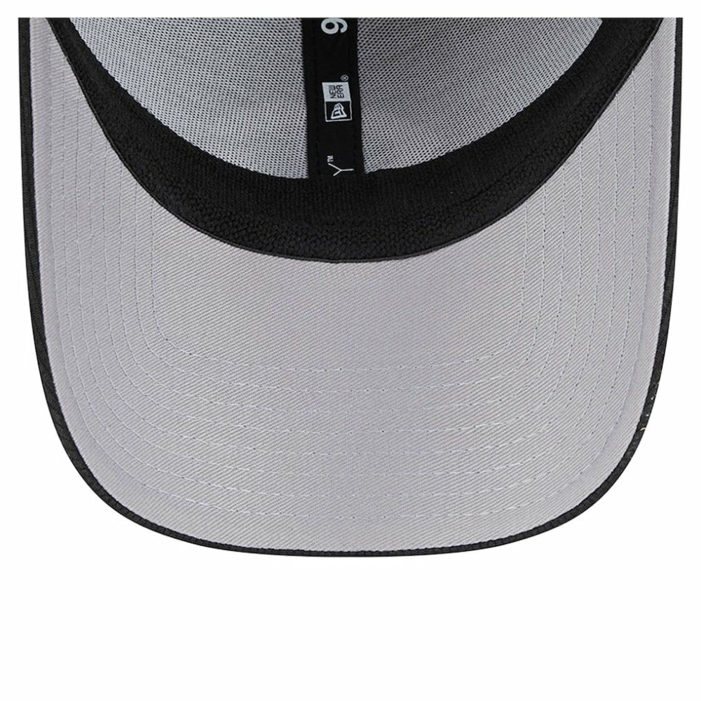 Chicago White Sox Pivot 9FORTY Adjustable Hat Black | New Era