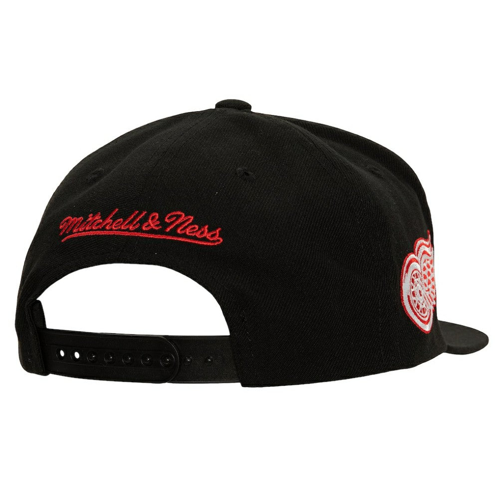 Detroit Red Wings Mitchell & Ness Retro Script Colorblock Snapback Hat Black
