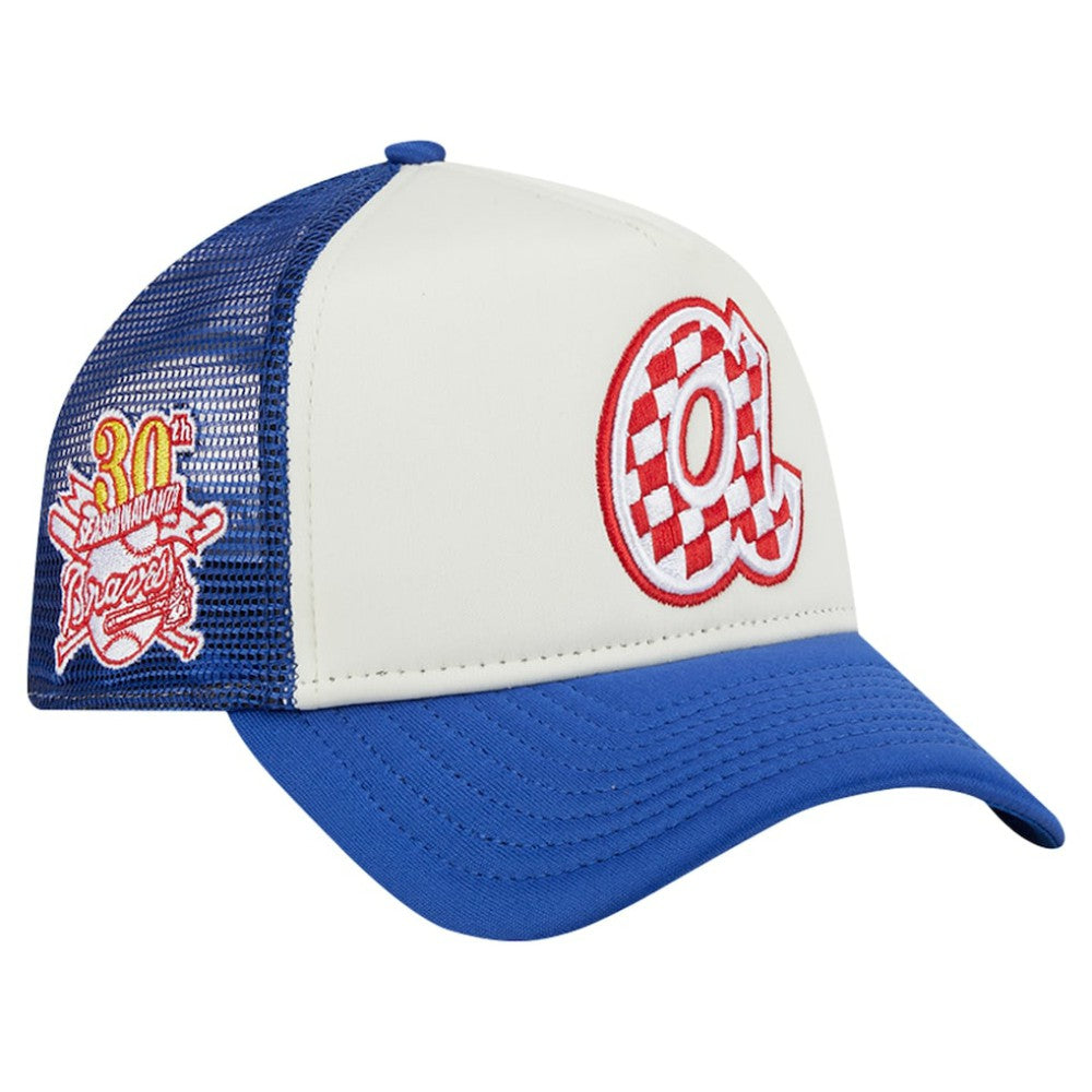 Atlanta Braves Checkered Flag A-Frame Trucker 9FORTY Adjustable Hat White/Royal | New Era