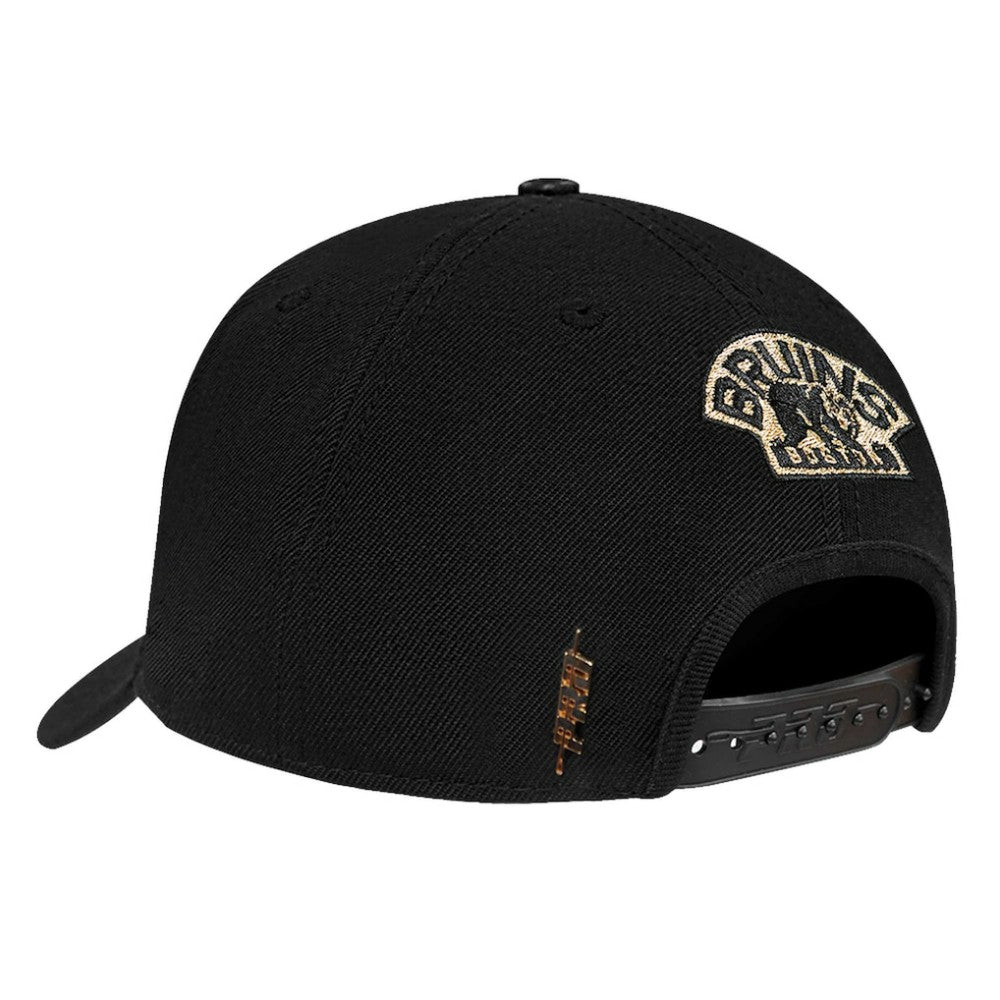 Boston Bruins Pro Standard Metallic Logo Pinch Front Adjustable Hat Black