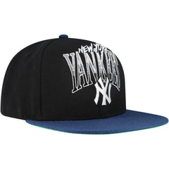 New York Yankees Rise Up Snapback Hat Black | Mitchell & Ness