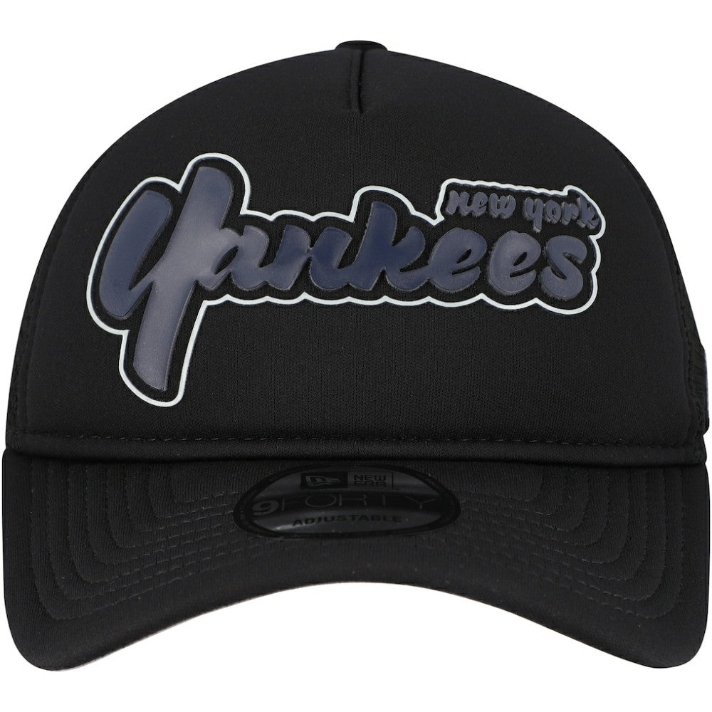 New York Yankees Retro Bold A-Frame Trucker 9FORTY Adjustable Hat Black | New Era