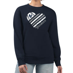 New York Yankees G-III 4Her by Carl Banks Women's Heart Logo Fleece Pullover Sweatshirt Navy