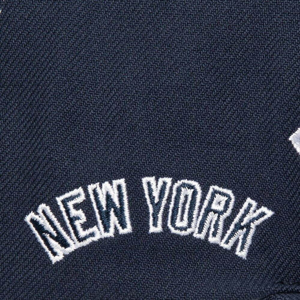 New York Yankees Full Frontal Snapback Hat Navy | Mitchell & Ness