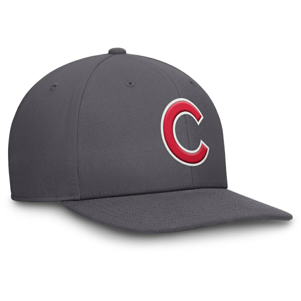 Chicago Cubs Pro Performance Snapback Hat Gray | Nike