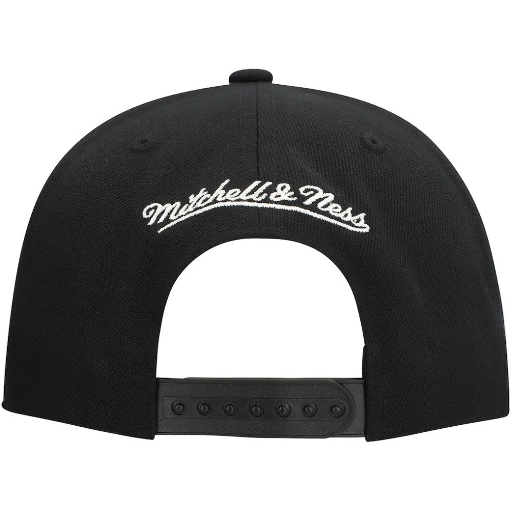 San Jose Sharks Mitchell & Ness Core Top Spot Snapback Hat Black