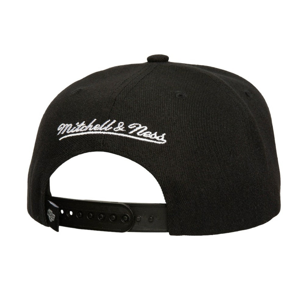 Los Angeles Kings Mitchell & Ness Soul Strike Neon Logo Pro Crown Adjustable Hat Black