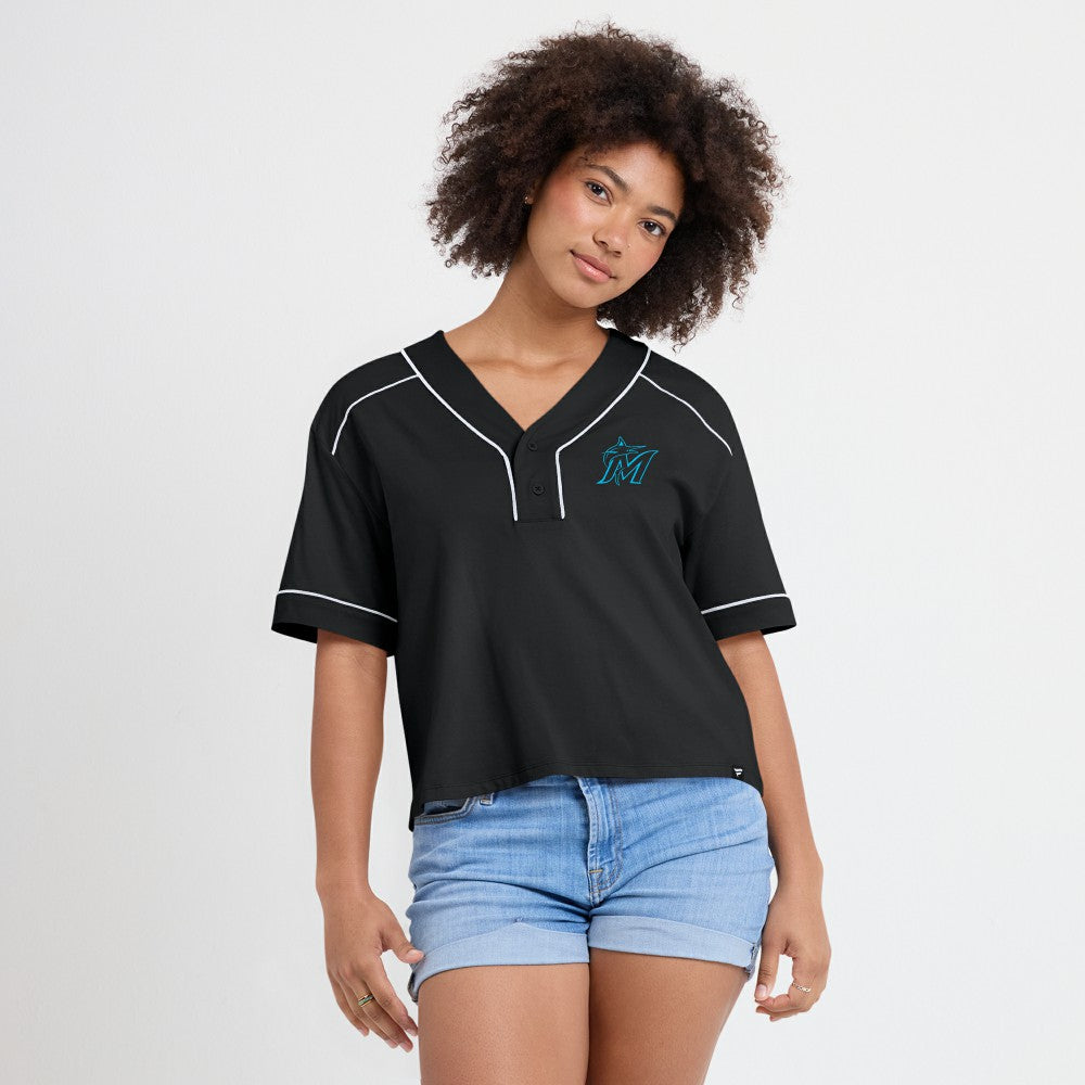 Miami Marlins Women's Oversized Champ Game Cropped  V-Neck T-Shirt Black